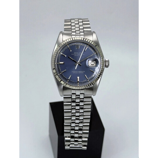 36mm • 1973 Rolex DateJust 1601 White Gold Bezel Blue Pie-Pan Dial Automatic